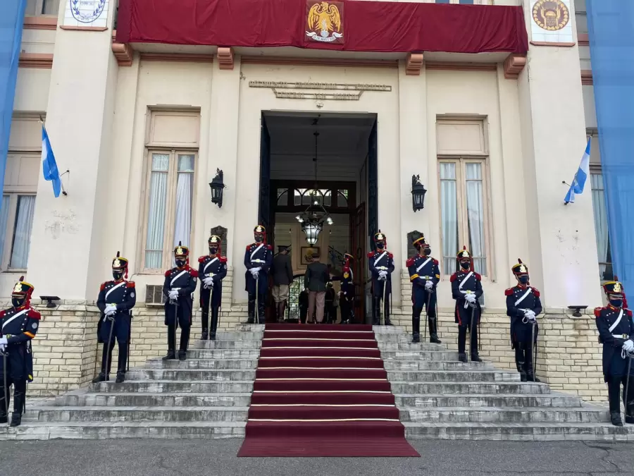 Granaderos será la sede final del sable corvo
