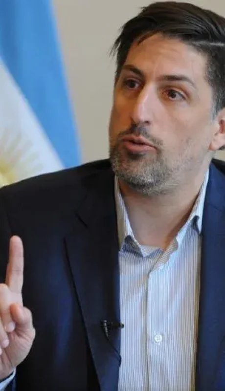 Nicolás Trotta busca frenar la nueva oficina del Gobierno.