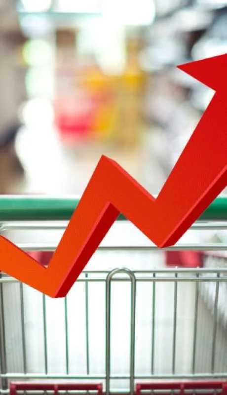 Los precios en góndola no dan tregua: el 60% de los ingresos familiares ya se destina a servicios fijos y deudas.