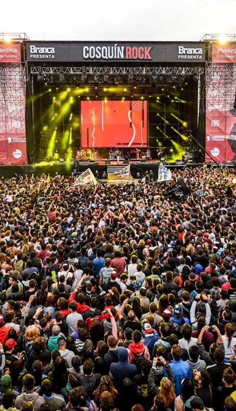 Este fin de semana largo arranca le Cosquín rock