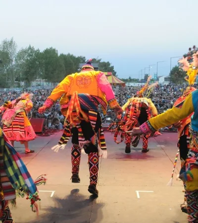 Carnaval en el Julio Le Parc