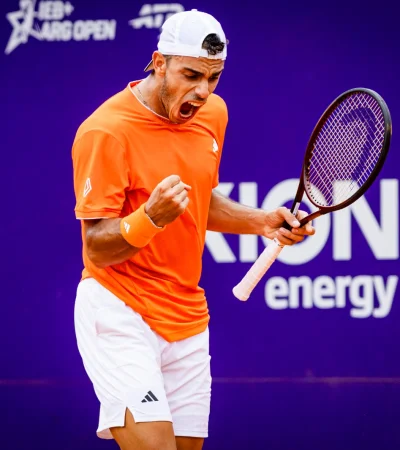 Cerúndolo se sacó la mufa