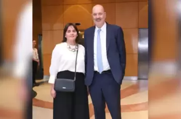 Denuncian penalmente a Federico Sturzenegger por un contrato de $114 millones con la AACI