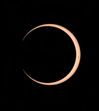 Eclipse solar 17 de febrero 2026: Horarios y dónde ver el anillo de fuego