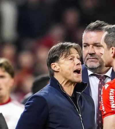 El descargo del "Pelado": Almeyda enfrentó al cuerpo arbitral en una jornada que terminó con una suspensión récord en España.