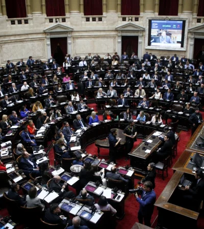 El debate la Reforma Laboral en una sesión maratónica