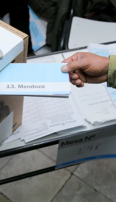 Seis departamentos eligen concejales este domingo