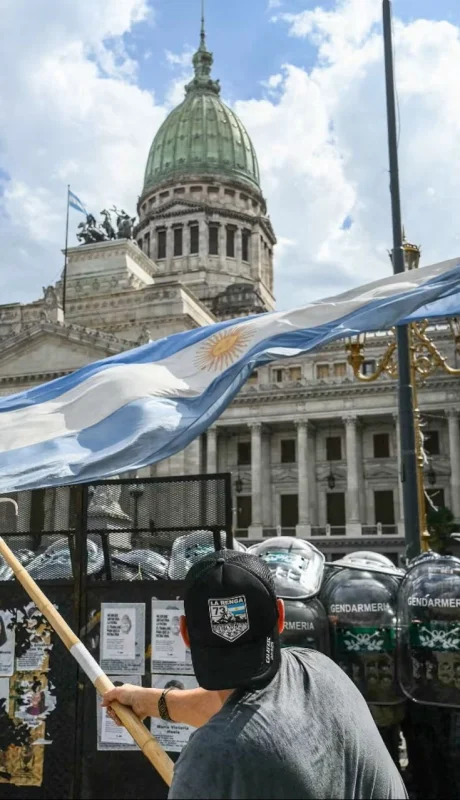 El politólogo desglosa si la movilización sindical condicionó al Gobierno nacional.