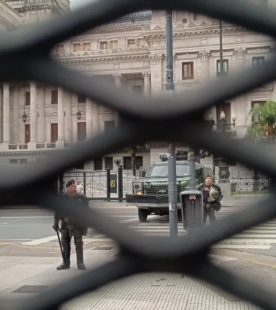 Modernización Laboral: Congreso blindado ante masiva protesta