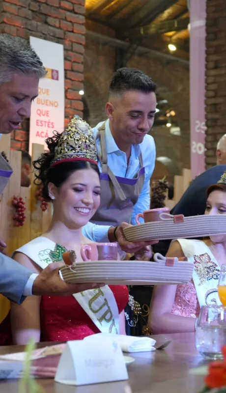 Agenda 2026: El Desayuno Real se mantiene como el termómetro previo al Acto Central, reuniendo a las figuras más influyentes de la provincia.