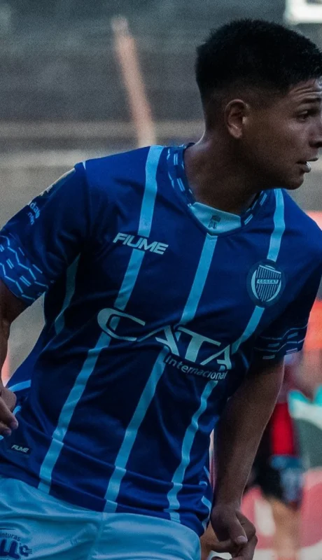 El Tomba se trajo un punto del Bajo Belgrano