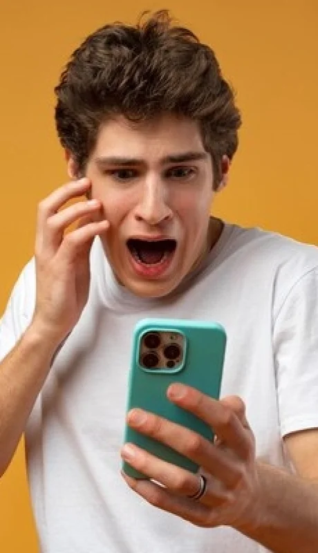 Los jóvenes asocian el teléfono con ansiedad y malas noticias.