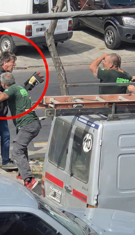 "Relato salvaje" en Castelar: Una discusión de tránsito dejó a un hombre con hundimiento de cráneo.