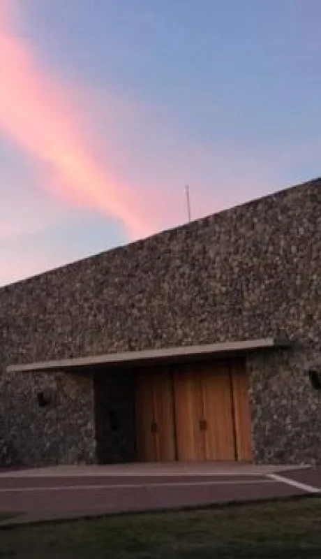 El Vaticano condenó al "padre Damián", el influyente cura de Nordelta, por abuso sexual de un menor.