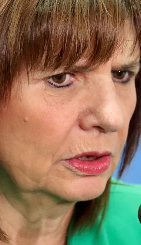 Bullrich contra todos: se metió en la interna con Villarruel y disparó contra los sindicatos y el "Chiqui" Tapia