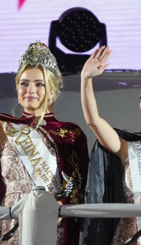 Flamantes Reina y Virreina Nacional de la Vendimia