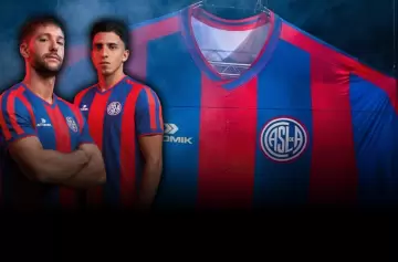 San Lorenzo presentó su nueva camiseta 2026 con diseño de fileteado porteño