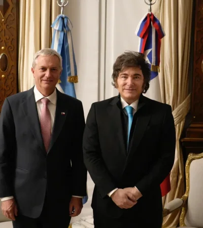 Javier Milei asiste a la asunción de José Antonio Kast en Chile