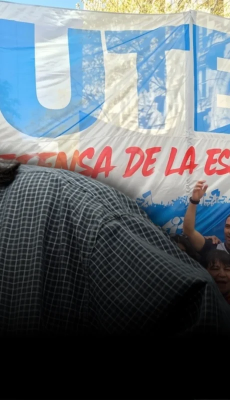 Baradel deja SUTEBA: el truco para mantener el poder sindical