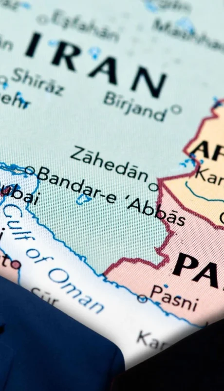 Trump pide a China y aliados reabrir Estrecho de Ormuz tras ataque a Irán